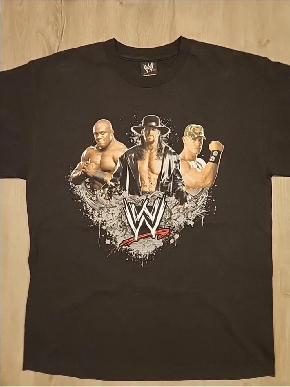 WWE 2007 Undertaker John Cena Bobby Lashley . Men’s Graphic Tee . Size Large